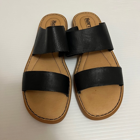 Never worn: Born Leather Slide Sandal - Picture 3 of 5